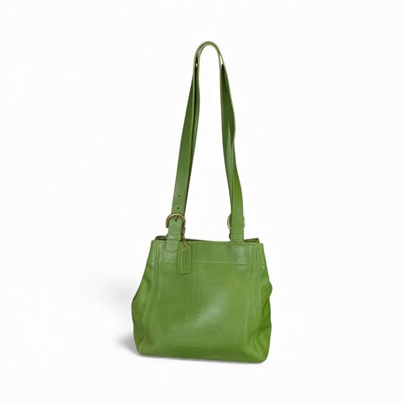 Coach Handbags - VTG Coach SoHo Buckle Bag 4157 Leaf Green Leather Shoulder Tote USA 1997